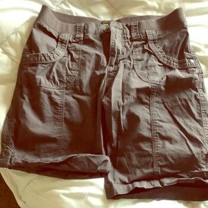Lee • Relaxed Fit Gray Cargo Shorts